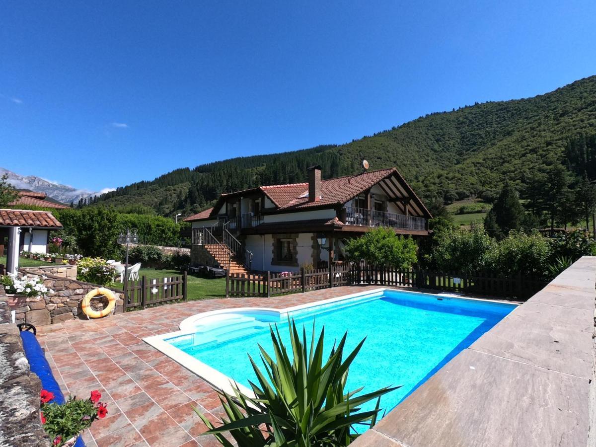 Apartamentos Rurales Valverde Potes Exterior photo